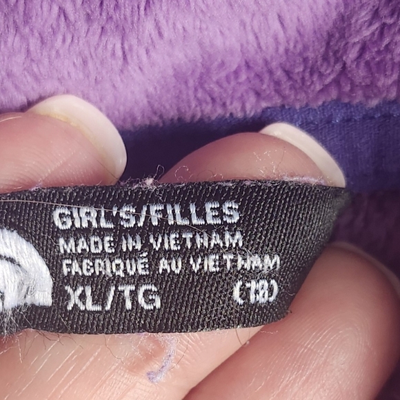 The North Face Kids Purple Jacket - Picture 3 of 3